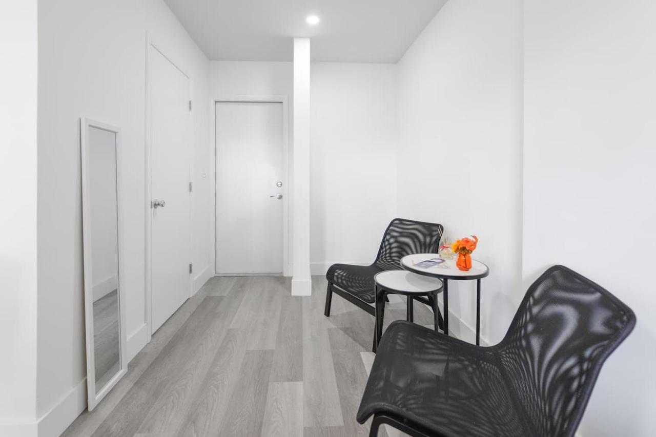 Fantastic 1 Bedroom With Pool Steps From The Beach #43 Hollywood Bagian luar foto
